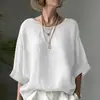 Grande estoque disponível. Novo produto transfronteiriço: cor sólida, confortável, casual, gola redonda, ombros caídos, modelagem solta, emagrecedora, camisa feminina plus size