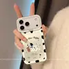 Adecuado para Apple 18 Pro, funda de teléfono de cobertura total con diseño de dibujos animados, iPhone 17 Pro Max, con un divertido diseño calado con motivos de perro moteado