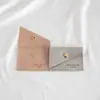 Nueva Bolsa de Terciopelo de Súper Fibra para Joyería Bolsa para Joyería Cuadrada con Broche Bolsa para Guardar Collares Anillos Bolsa de Terciopelo Se Puede Imprimir con Logo