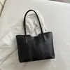Bolsa Saco para o Dia a Dia Grande Capacidade Bolsa Feminina High-End Novo Estilo Popular Versátil Bolsa de Ombro Moda Casual Bolsa Tote