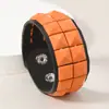 Pulsera de Cuero PU con Remaches Cuadrados de Doble Fila Punk Remachada Pulsera Personalizada para Hombre Pulsera Genial Estilo Callejero Venta al por Mayor Transfronteriza