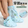 Capas de chuva descartáveis personalizadas OEM para sapatos de crianças, meninos e meninas, espessadas para uso escolar, com impressão de logotipo e designs personalizados disponíveis para atacado
