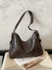 Bolsa de mão de couro de grande capacidade transfronteiriça para mulheres, novo modelo 2026, design de nicho, bolsa tote única e estilosa