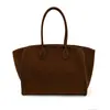 Nuevo Bolso de Mano Simple de Gran Capacidad 2026, Bolsa de Compras, Diseño de Nicho, Elegante Bolso Tote para Hombro, Bolso de Viaje