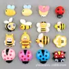 Accesorios para el Cabello DIY, Accesorios de Abejas, Decoraciones para Fundas de Teléfono, Accesorios de Resina para Crocs, Pinzas para el Cabello de Pegamento Crema, Parches de Dibujos Animados al por Mayor