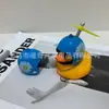 Decoração de carro decoração de carro carro elétrico pato de vento quebrado bicicleta patinho amarelo pequeno acessórios capacete pato atacado