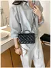 Elegante Bolso de Hombro Pequeño Acolchado con Cadena Estilo Chanel para Mujer 2026 Nueva Moda Versión Coreana con Lazo Bolso Cruzado Pequeño Cuadrado