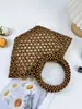Bolsas Tejidas con Cuentas Hechas a Mano de Diseño de Nicho Invernal, Estilo Retro Europeo y Americano de Alta Gama, Bolsas de Mano Tipo Cesta, Artículos en Stock Transfronterizos