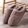 Zapatillas de lana para parejas, zapatos cálidos, antideslizantes, de terciopelo, de algodón y otoño, venta al por mayor de fábrica