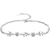 Pulsera de Trébol de Cuatro Hojas de la Suerte Nueva Más Vendida para Mujer, Lujo Ligero, Pulsera de Circonita con Microincrustaciones Simple y de Moda para Novia y Mejor Amiga
