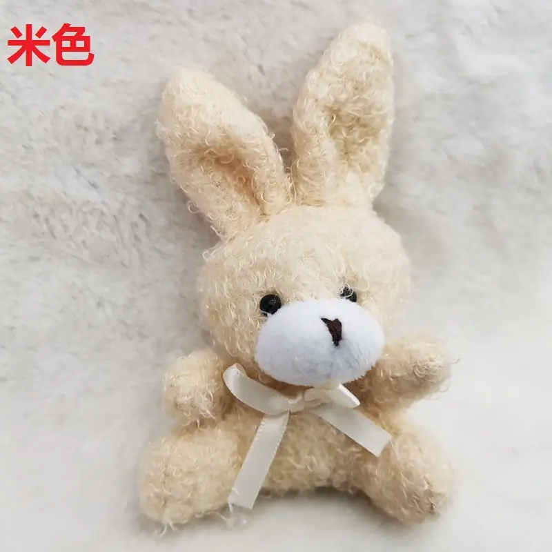 7cm sitting bunny 11