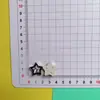 Color Estilo Chanel Chapado Oso Mariposa Corazón Letra Marca Plástico Accesorios Pasador DIY Funda para Teléfono Móvil Calcomanía para Joyería