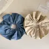 Fotos Reais do Novo Scrunchie Original 2025 com Padrão de Estrelas e Strass, Acessório de Cabelo Coreano de Nicho Oversized para Mulheres, Perfeito para Penteados de Coque