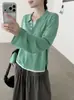 Suéter de punto de lana ultrafina estilo coreano con solapa y manga larga, tipo dos piezas falsas para mujer, modelo nuevo de otoño 26, holgado y versátil para ir al trabajo