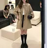 Casaco College Estilo Inglês de Comprimento Médio para Primavera e Outono Roupas Femininas Estilo Ocidental Pequeno Casaco de Celebridade Feminina Marca da Moda Casaco Elegante
