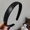 Diadema Coreana Retro Trendy de Cuero PU ins Temperamento Francés Niña Salida Presionando Cabello Diadema Horquilla Sombrerería