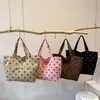 Otoño 2026 Pana Estampado de Retazos de Lunares Elegante Gran Capacidad Moderno Versátil Ligero Simple Bolso de Hombro Cruzado