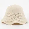 Nuevo sombrero de pescador de punto con mezcla de lana calado de encaje para mujer, sombrero de cubo versátil adelgazante para el rostro en invierno, sombrero para clima frío, sombrero de lana estilo coreano