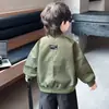 Chaqueta de Otoño para Niños 2026 Nuevo Estilo Coreano Ropa Genial para Niños Pequeños Chaqueta de Trabajo Chaqueta de Béisbol de Primavera y Otoño para Niños