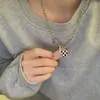 Colar Xadrez Doce e Cool Pingente de Coração Fivela Ot Corrente de Moletom para Menina Tendência Design Minimalista Colar Acessório Feminino