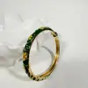 Yongge Jewelry Pulsera de Color Dopamina Estilo Étnico Versátil Borde Dorado Hueco Adorno de Mano