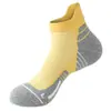 Calcetines deportivos para hombre hasta la pantorrilla con amortiguación y planta de rizo, especializados para correr, maratón, senderismo al aire libre y montañismo, resistentes al olor