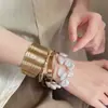 Un Conjunto de Pulseras Divinas~ Pulseras de Ala Ancha de Moda y Versátiles para Mujer, Pulseras Multicapa Color Dorado Estilo Vacaciones para Primavera y Verano