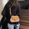 Bolso de Mano de Diseño Nicho para Mujer 2025 Moda Primavera Bolso de Hombro de Color Contrastante Casual para la Playa Bandolera para la Costa