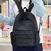 Nova mochila de viagem leve com design de nicho transfronteiriço, moderna, fresca, de grande capacidade, casual e versátil para mulheres