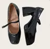 Nuevos zapatos de tacón alto con tacón grueso, plataforma impermeable, suela gruesa que no cansa los pies, punta cuadrada, zapatos negros versátiles con un estilo francés de alta gama para mujer