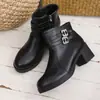 Botas Curtas de Couro com Bico Redondo, Forro de Lã, Sola Grossa, Salto Bloco, Botas de Algodão, Estilo Novo Inverno 2025, Venda Direta do Fabricante, Comércio Exterior, Calçados Femininos Transfronteiriços
