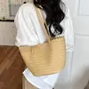 Nova Bolsa de Palha Tecida de Verão 2026 para Mulheres, Design de Nicho, Grande Capacidade, Bolsa de Ombro Único, Estilo Artístico e Relaxado
