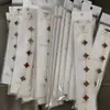 Pulseira Trevo de Quatro Folhas de Fábrica 13mm Item da Moda Popular na Internet Pulseira Artesanal de Aço Inoxidável Banhado a Ouro Anti-Desbotamento