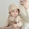 Chapéu infantil retrô estilo coreano Primavera e outono Guarda-sol Chapéu de pescador à prova de vento Meninos e meninas Bebê Chapéu de bacia de balde quente Inverno