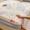 Juego de sábanas de terciopelo de leche engrosado con estampado de dibujos animados nuevo 2026, un juego de tres piezas para uso doméstico, que proporciona calidez para el invierno
