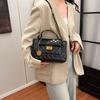 Bolsa de Moda de Alta Qualidade para Mulheres 2025 Nova Moda Tendência Acolchoada Corrente Ombro Transversal Versátil Casual
