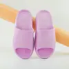 Sandalias de Coco con Suela Gruesa de Eva para Niños, Comercio Exterior Transfronterizo, Sandalias Antideslizantes para Baño para Niños y Niñas, Multicolor al por Mayor para Niños Pequeños