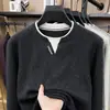 Sudadera Falsa de Dos Piezas con Cuello de Tijera Estilo Old Money para Hombre, Nueva Colección Otoño 2026 de Manga Larga Casual, Ropa de Punto para Hombre