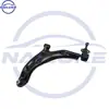 54500-4m410 54501-4m410 Brazo de Suspensión Inferior Derecho es Adecuado para Nissan Sunny 01-06