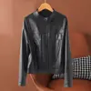 Chaqueta de cuero para mujer de marca transfronteriza 2026 nueva corta estilo coreano ajustada con cuello alto de piel de cordero para mujeres petite