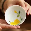 Taza Maestra Flor de Rosa de Cerámica Pintada a Mano para Uso Personal, Exquisita Taza de Té, Taza de Degustación para Juego de Té Kung Fu, Taza Individual
