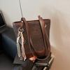 Bolsos de Mujer de Nicho 2026 Nueva Moda Versátil Bolso de Mano Bolso de Hombro de Alta Gama Casual Bolso Cubo de Hombro
