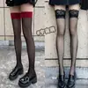 Traje Sexy Puro Deseo Borde Negro Rojo Tubo Largo Moderno Celebridad de Internet Jk Tubo Alto Medias de Encaje Hasta la Rodilla Mujer Ins