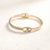 Nueva oferta especial: Pulsera de cable de acero de titanio de moda popular europea y americana, de alta calidad, que conserva el color, versátil, para hombres y mujeres