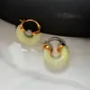 Pendientes Maillard Dorados Reales Chapados en Oro con Forma de U Pendientes de Diseño Retro Elegante Nuevos Pendientes de Alta Gama para Mujer Venta al por Mayor