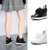 Novos Sapatos Femininos de Estilo Nicho com Aumento Oculto de Altura e Efeito Emagrecedor, Sapatos de Salto Baixo Profundos, Primavera 2026, Bico Redondo, Sola Grossa, Cadarço, Sapatos Casuais de Couro