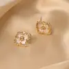 Pendientes Franceses Únicos de Nicho de Trébol de Cuatro Hojas Naturales de Fritillaria Pendientes Ligeros de Lujo de Gama Alta Elegantes Pendientes de Circonita Microincrustados