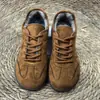 Zapatos de entrenamiento de algodón retro alemanes para mujer, nuevo estilo principios de invierno 2026, versátiles, forrados de felpa, engrosados, zapatillas casuales, dropshipping transfronterizo