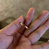 Anel Liso Cravejado com Diamantes, Anel Versátil de Alta Qualidade com Padrão Losango, Empilhável, Dropshipping, Estilo de Nicho de Alta Qualidade