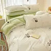 Todo Algodón Algodón Puro Juego de Cama de Cuatro Piezas Sábana Funda Nórdica Juego de Cama de Tres Piezas Set para Estudiantes Fabricante Dropshipping Compra Grupal